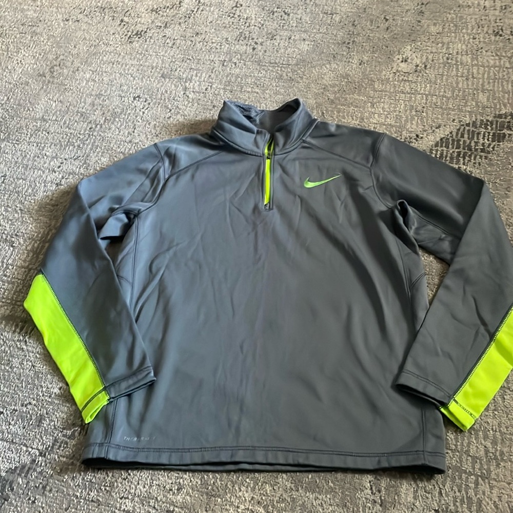 Men’s Nike therma -fit athletic fleece gray & lime green quarter zip jacket Sz M